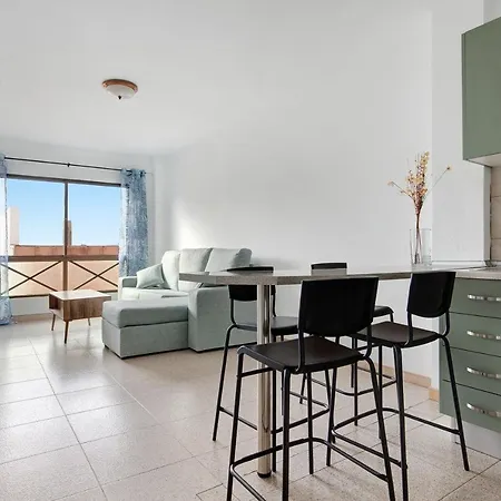 Piso La Esperanza Apartment